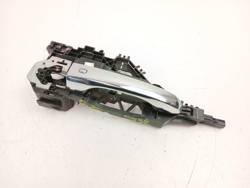 Recambio de manilla delantera izquierda para fiat freemont (345_) 2.0 jtd referencia OEM IAM 04589859AL  K04589859AL