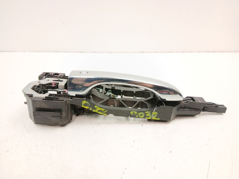 Recambio de manilla delantera izquierda para fiat freemont (345_) 2.0 jtd referencia OEM IAM 04589859AL  K04589859AL