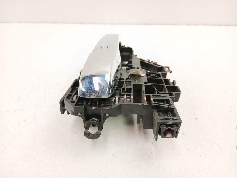 Recambio de manilla delantera derecha para fiat freemont (345_) 2.0 jtd referencia OEM IAM 04589861AK  K04589861AK