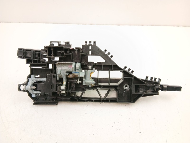 Recambio de manilla delantera derecha para fiat freemont (345_) 2.0 jtd referencia OEM IAM 04589861AK  K04589861AK