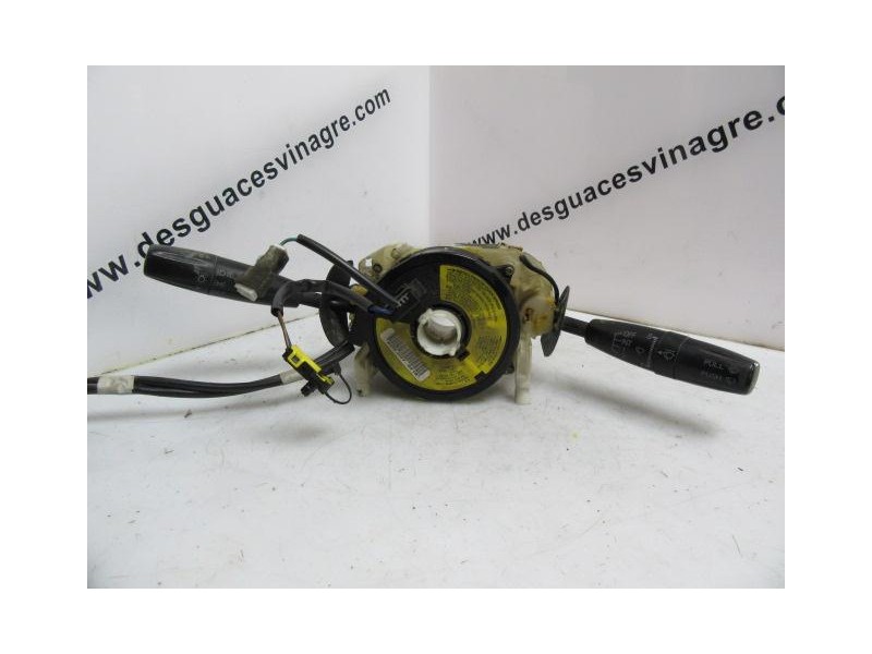 Recambio de mando luces y limpias : kia carens : 1.8 g /tb (110,13cv) [2001] para kia carens 1.8 g /tb referencia OEM IAM   