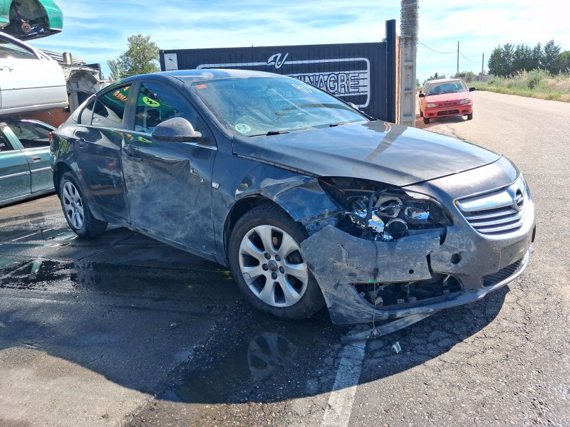 opel insignia a sedán (g09) del año 2013