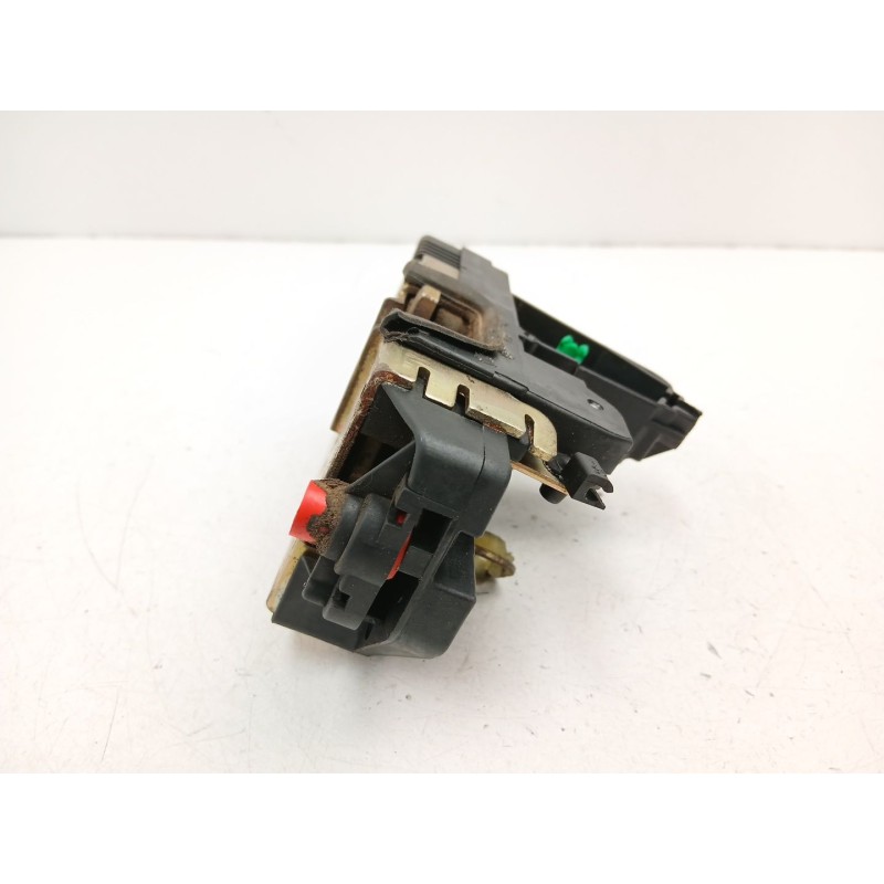 Recambio de cerradura puerta trasera izquierda para opel vectra b (j96) 1.6 i 16v (f19) referencia OEM IAM 90503995  