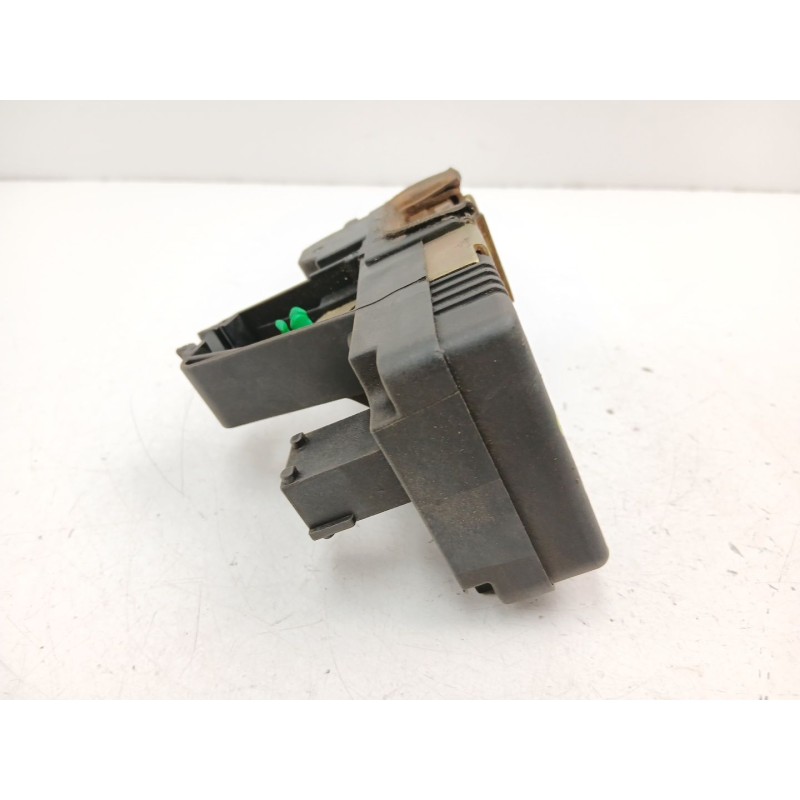 Recambio de cerradura puerta trasera izquierda para opel vectra b (j96) 1.6 i 16v (f19) referencia OEM IAM 90503995  