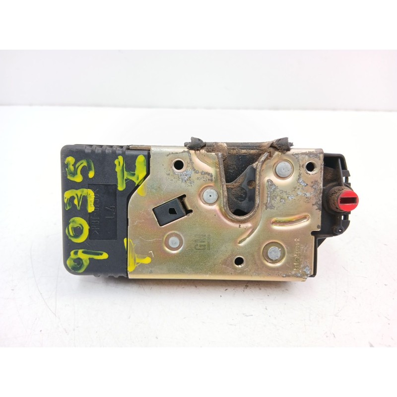 Recambio de cerradura puerta trasera izquierda para opel vectra b (j96) 1.6 i 16v (f19) referencia OEM IAM 90503995  