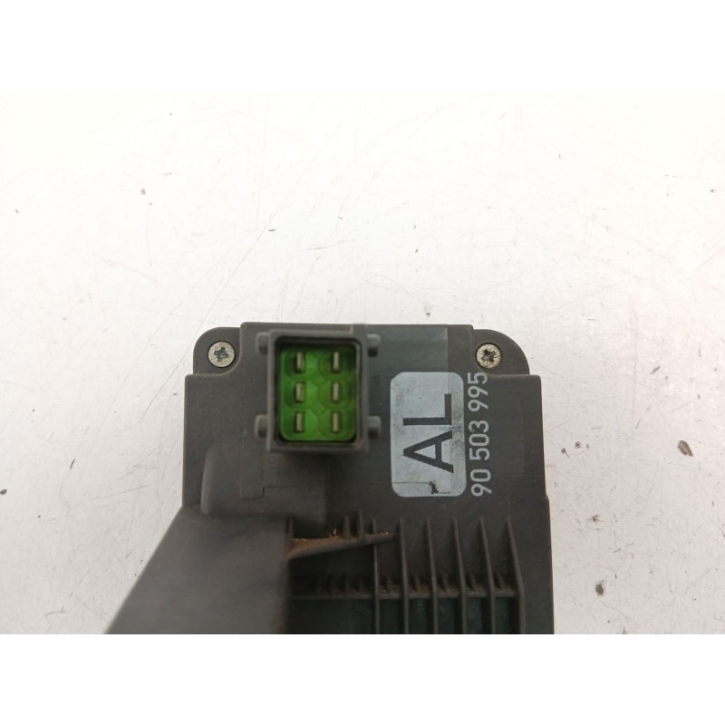 Recambio de cerradura puerta trasera izquierda para opel vectra b (j96) 1.6 i 16v (f19) referencia OEM IAM 90503995  