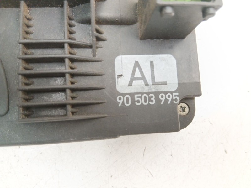 Recambio de cerradura puerta trasera izquierda para opel vectra b (j96) 1.6 i 16v (f19) referencia OEM IAM 90503995  