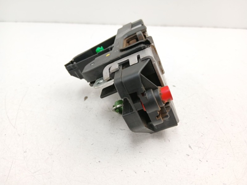 Recambio de cerradura puerta trasera derecha para opel vectra b (j96) 1.6 i 16v (f19) referencia OEM IAM 24414131  