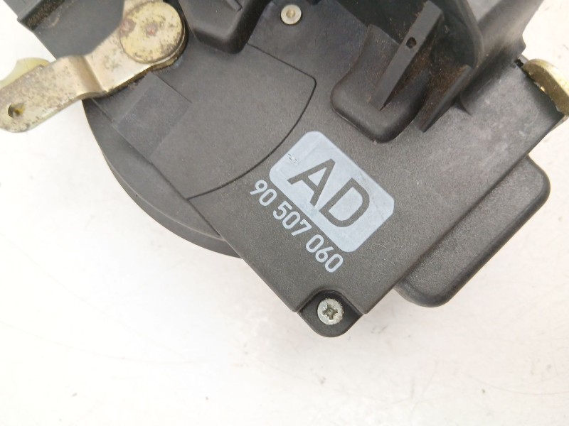 Recambio de cerradura puerta delantera derecha para opel vectra b (j96) 1.6 i 16v (f19) referencia OEM IAM 90507060  