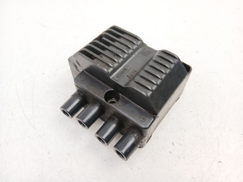 Recambio de bobina para opel vectra b (j96) 1.6 i 16v (f19) referencia OEM IAM 10487489  