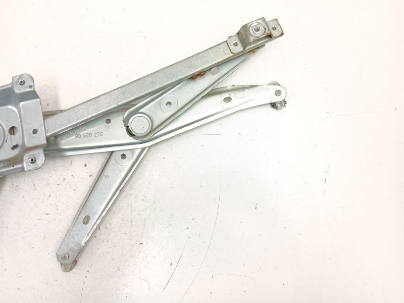 Recambio de elevalunas delantero derecho para opel vectra b (j96) 1.6 i 16v (f19) referencia OEM IAM 90520226  