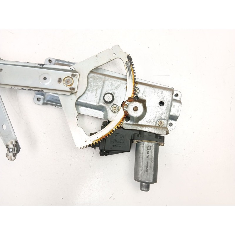 Recambio de elevalunas delantero derecho para opel vectra b (j96) 1.6 i 16v (f19) referencia OEM IAM 90520226  