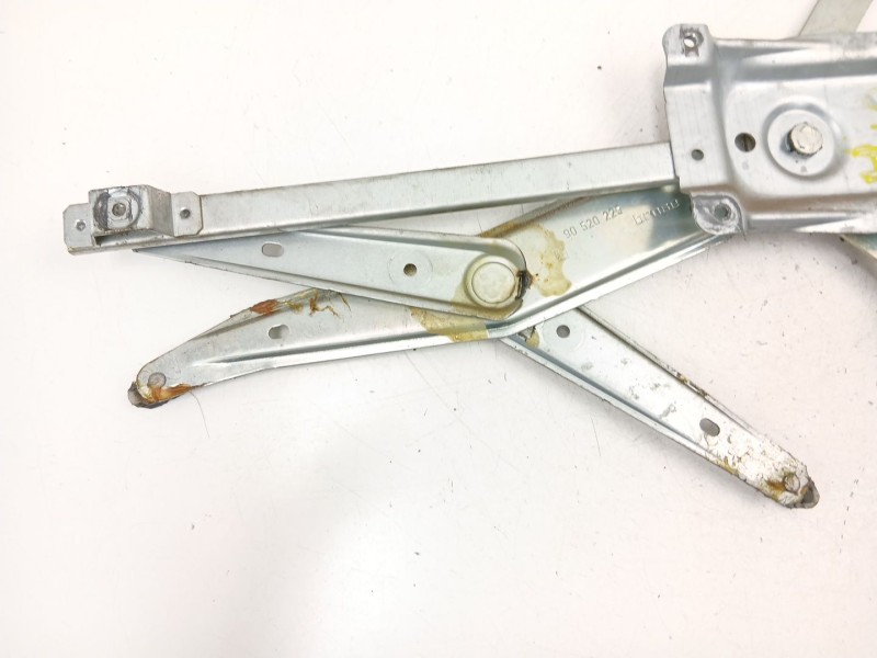 Recambio de elevalunas delantero izquierdo para opel vectra b (j96) 1.6 i 16v (f19) referencia OEM IAM 90520225  