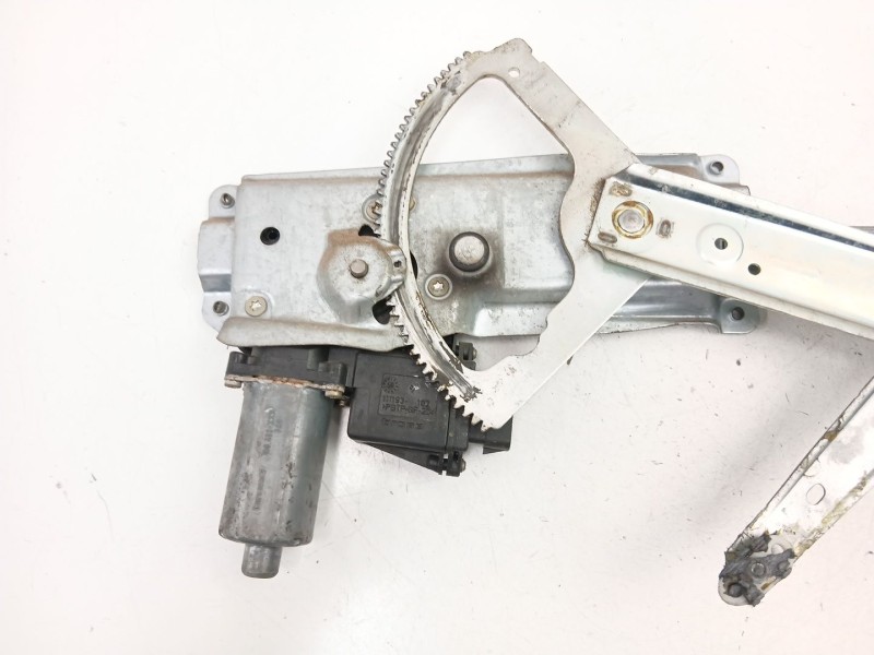Recambio de elevalunas delantero izquierdo para opel vectra b (j96) 1.6 i 16v (f19) referencia OEM IAM 90520225  