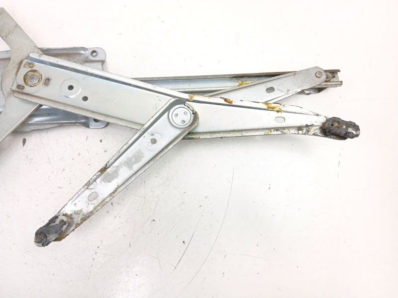 Recambio de elevalunas delantero izquierdo para opel vectra b (j96) 1.6 i 16v (f19) referencia OEM IAM 90520225  