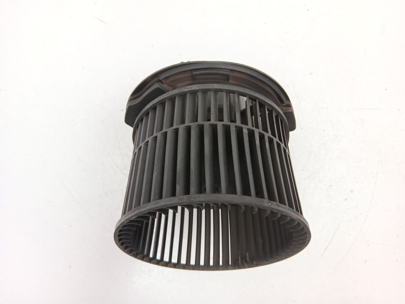 Recambio de motor calefaccion para opel vectra b (j96) 1.6 i 16v (f19) referencia OEM IAM 90568692 653731J 
