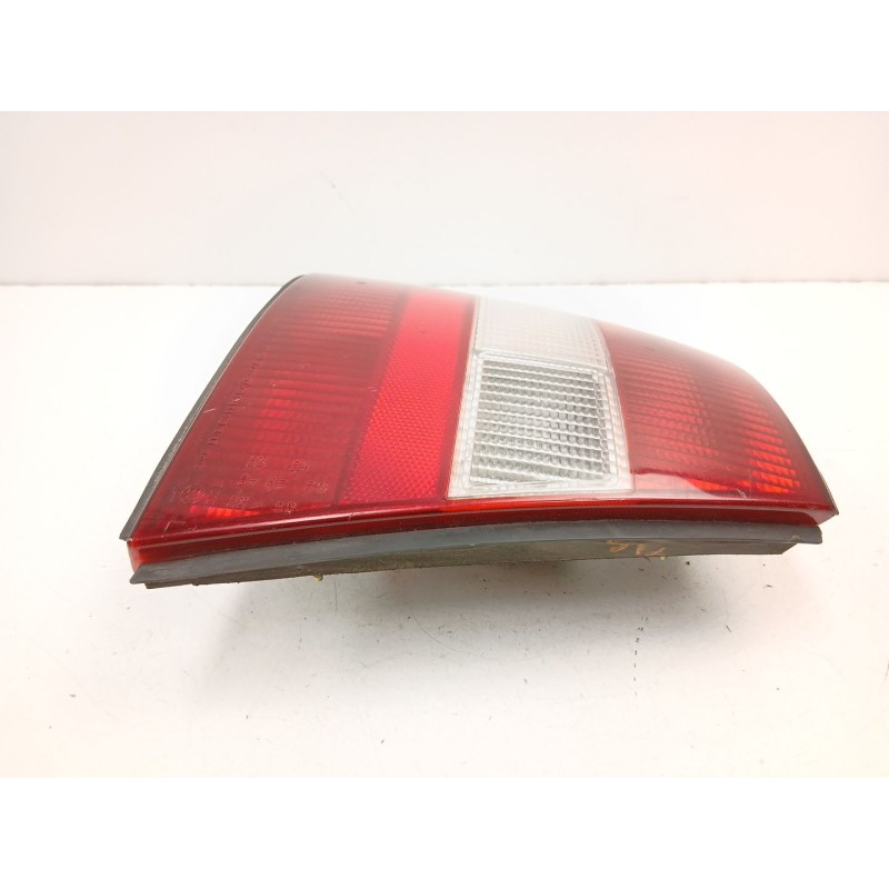 Recambio de piloto trasero izquierdo para opel vectra b (j96) 1.6 i 16v (f19) referencia OEM IAM 90568047  
