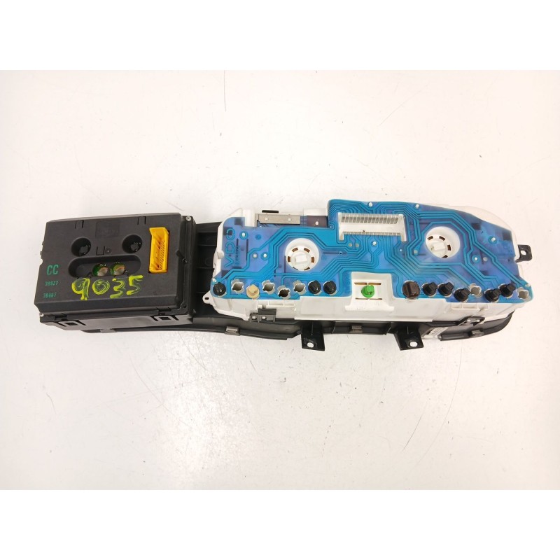 Recambio de cuadro instrumentos para opel vectra b (j96) 1.6 i 16v (f19) referencia OEM IAM 90569785 110008733009 