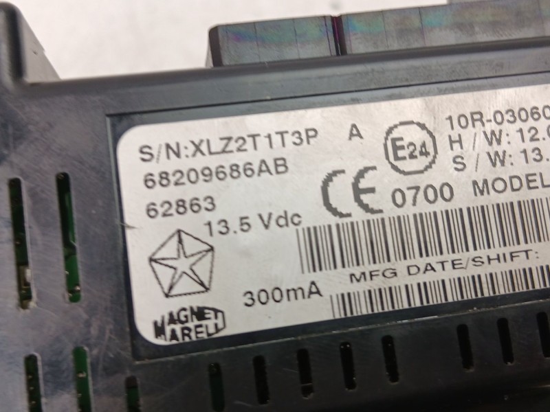 Recambio de modulo electronico para fiat freemont (345_) 2.0 jtd referencia OEM IAM 68209686AB  K68209686AB