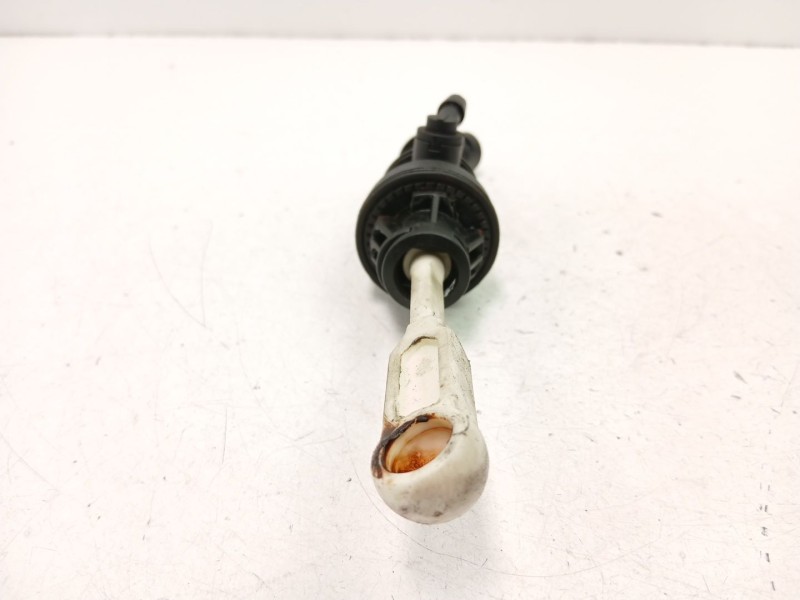 Recambio de bomba embrague para fiat freemont (345_) 2.0 jtd referencia OEM IAM 05106031AC  K05106031AC