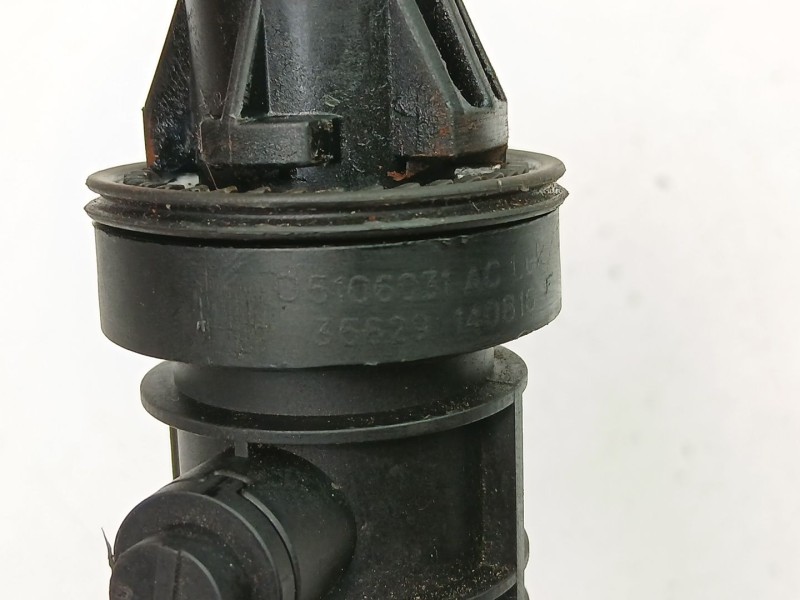 Recambio de bomba embrague para fiat freemont (345_) 2.0 jtd referencia OEM IAM 05106031AC  K05106031AC