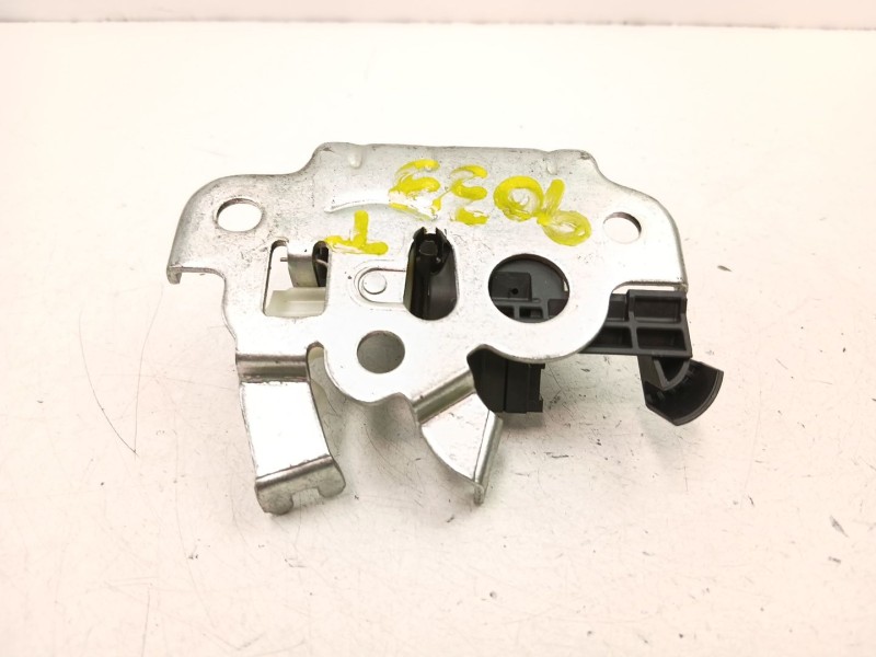 Recambio de cerradura maletero porton para seat exeo st (3r5) 1.8 tsi referencia OEM IAM 8K9827505A  