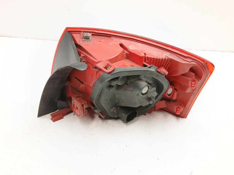 Recambio de piloto trasero izquierdo para seat exeo st (3r5) 1.8 tsi referencia OEM IAM 3R9945095A 89500358 