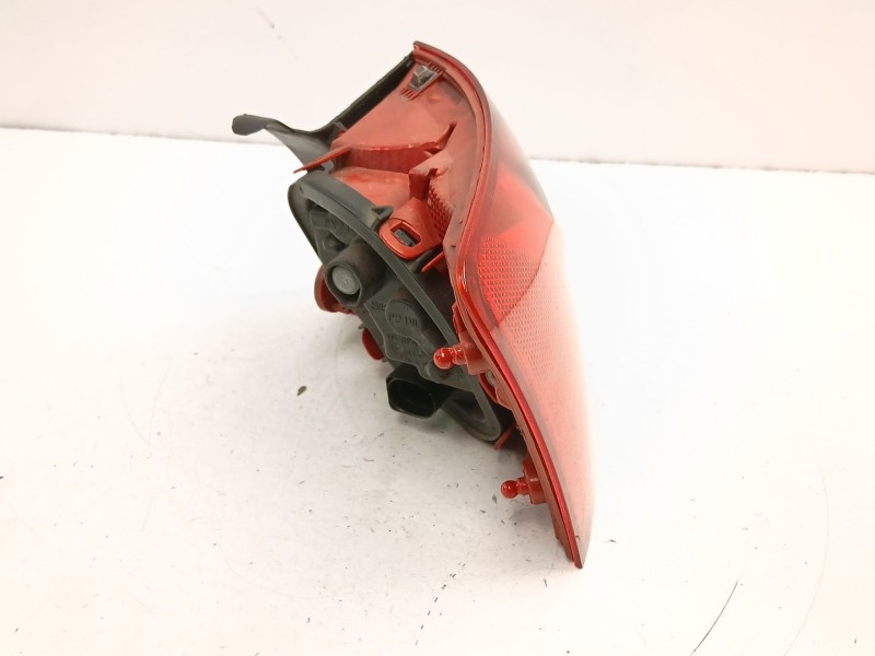 Recambio de piloto trasero izquierdo para seat exeo st (3r5) 1.8 tsi referencia OEM IAM 3R9945095A 89500358 