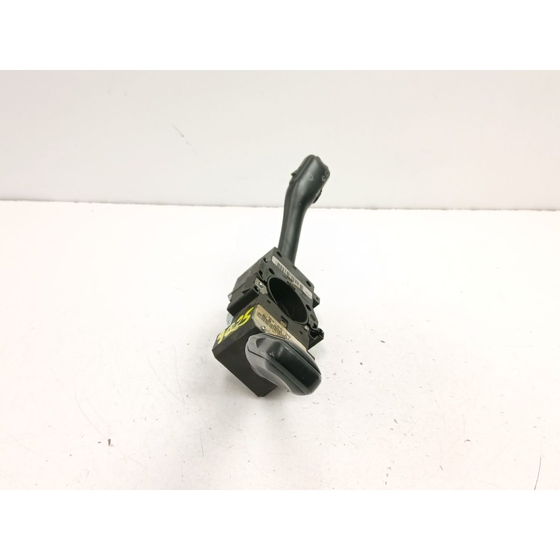 Recambio de mando luces y limpias para volkswagen golf iv (1j1) 1.9 tdi referencia OEM IAM 8L0953513G  4B0953503H