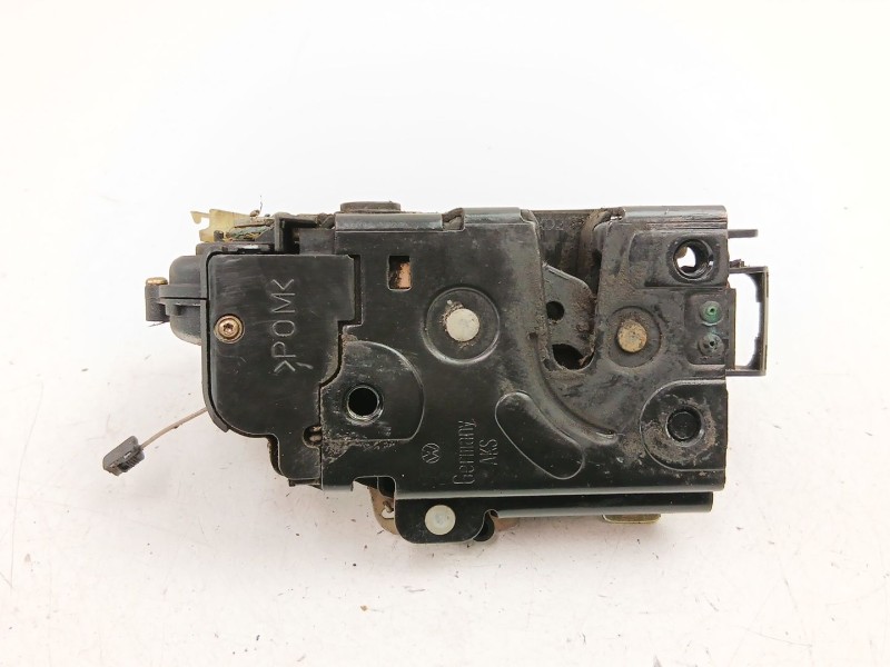 Recambio de cerradura puerta trasera izquierda para volkswagen golf iv (1j1) 1.9 tdi referencia OEM IAM 3B4839015A  