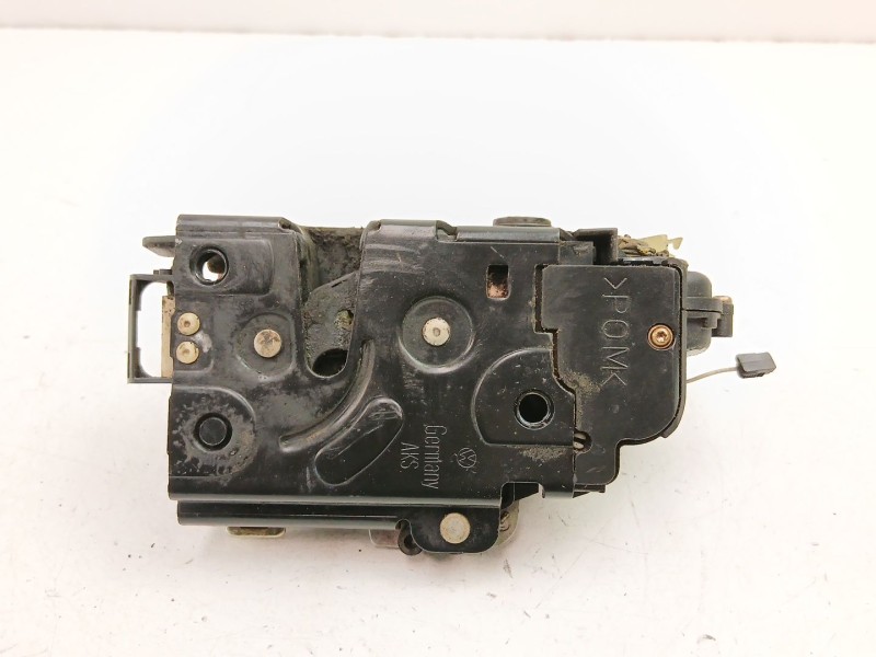 Recambio de cerradura puerta trasera derecha para volkswagen golf iv (1j1) 1.9 tdi referencia OEM IAM 3B4839016A  