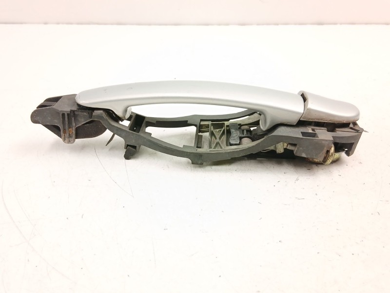 Recambio de manilla trasera izquierda para volkswagen golf iv (1j1) 1.9 tdi referencia OEM IAM 3B0837885D  