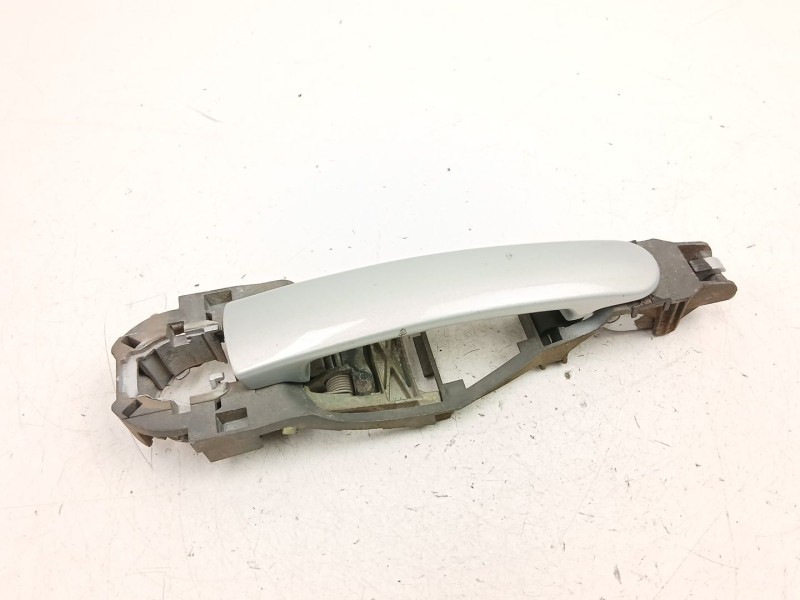 Recambio de manilla delantera izquierda para volkswagen golf iv (1j1) 1.9 tdi referencia OEM IAM 3B0837885D  