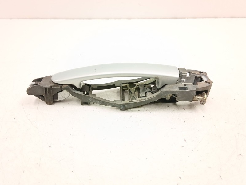 Recambio de manilla delantera izquierda para volkswagen golf iv (1j1) 1.9 tdi referencia OEM IAM 3B0837885D  