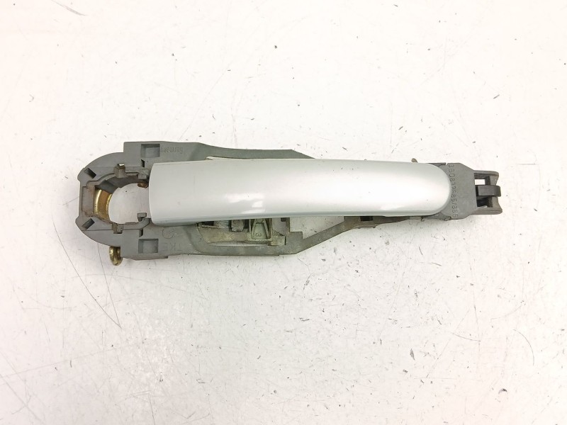 Recambio de manilla delantera derecha para volkswagen golf iv (1j1) 1.9 tdi referencia OEM IAM 3B0837886D  