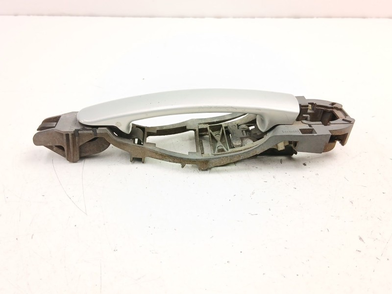 Recambio de manilla delantera derecha para volkswagen golf iv (1j1) 1.9 tdi referencia OEM IAM 3B0837886D  