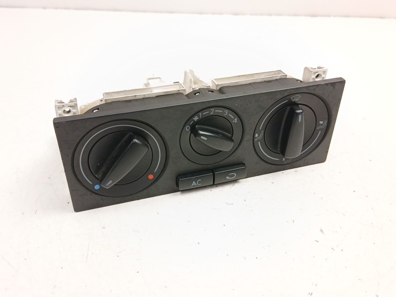 Recambio de mandos calefaccion aire para volkswagen golf iv (1j1) 1.9 tdi referencia OEM IAM 1J0820045F  