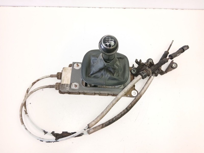 Recambio de palanca cambio manual para volkswagen golf iv (1j1) 1.9 tdi referencia OEM IAM 1J0711049B  