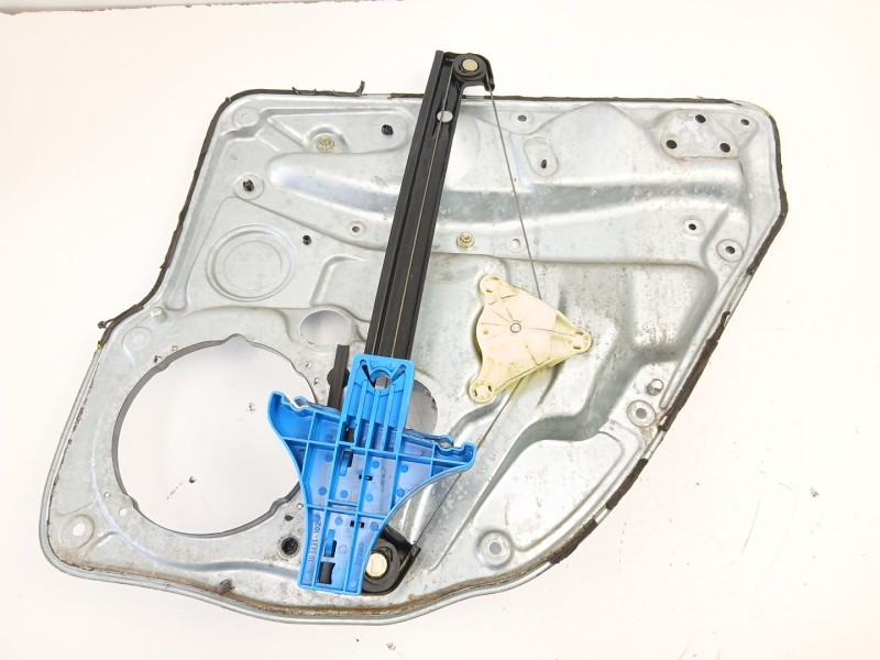 Recambio de elevalunas trasero izquierdo para volkswagen golf iv (1j1) 1.9 tdi referencia OEM IAM 1J4839729G  
