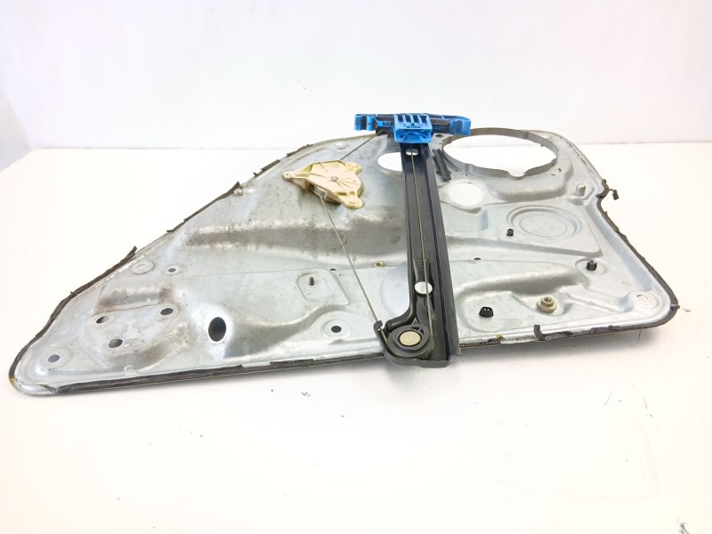 Recambio de elevalunas trasero izquierdo para volkswagen golf iv (1j1) 1.9 tdi referencia OEM IAM 1J4839729G  