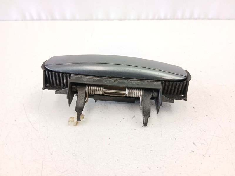 Recambio de manilla trasera izquierda para seat exeo st (3r5) 1.8 tsi referencia OEM IAM 4B0839885  