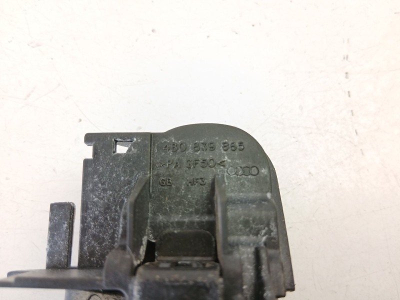 Recambio de manilla trasera izquierda para seat exeo st (3r5) 1.8 tsi referencia OEM IAM 4B0839885  