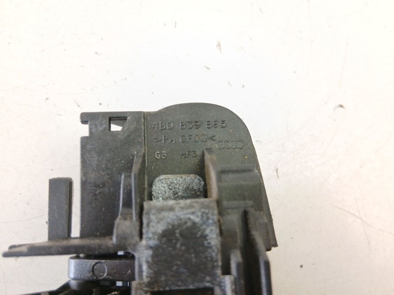 Recambio de manilla delantera derecha para seat exeo st (3r5) 1.8 tsi referencia OEM IAM 4B0839885  