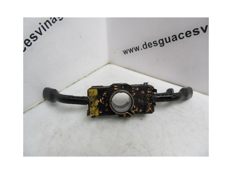 Recambio de mando luces y limpias : audi 100 : 2.3 g 5p (133,24cv) [1992] para audi 100 2.3 g referencia OEM IAM   