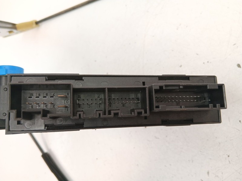 Recambio de elevalunas delantero izquierdo para seat exeo st (3r5) 1.8 tsi referencia OEM IAM 8E0837461C  