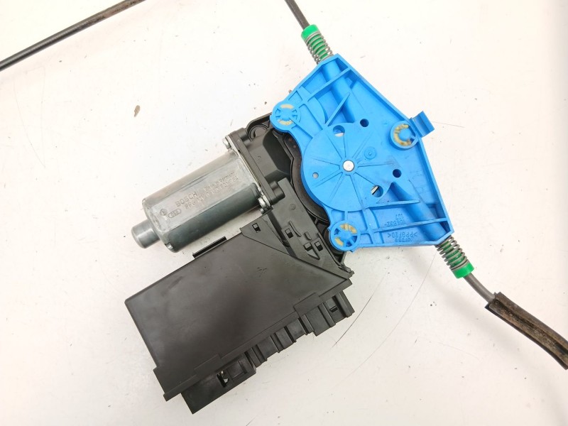 Recambio de elevalunas delantero derecho para seat exeo st (3r5) 1.8 tsi referencia OEM IAM 8E0837462C  