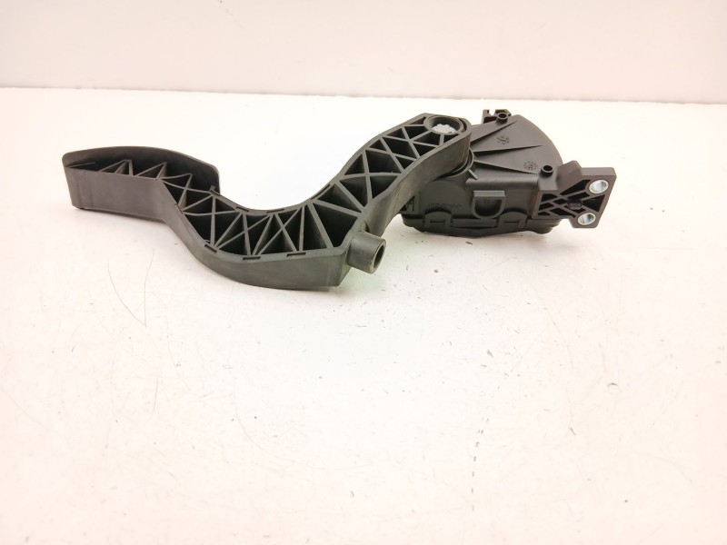 Recambio de potenciometro aceleracion para seat exeo st (3r5) 1.8 tsi referencia OEM IAM 8E17211523G 6PV00837505 