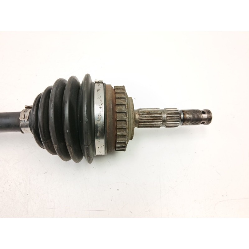 Recambio de transmision delantera izquierda para opel vectra b (j96) 1.6 i 16v (f19) referencia OEM IAM 90512384  
