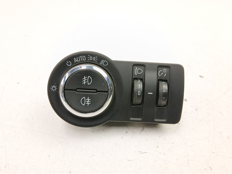 Recambio de mando luces para opel insignia a sedán (g09) 2.0 cdti (69) referencia OEM IAM 23197914  
