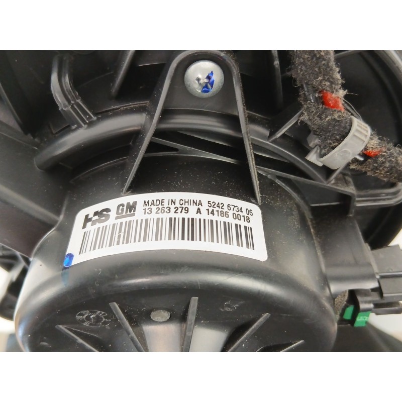 Recambio de motor calefaccion para opel insignia a sedán (g09) 2.0 cdti (69) referencia OEM IAM 13263279  